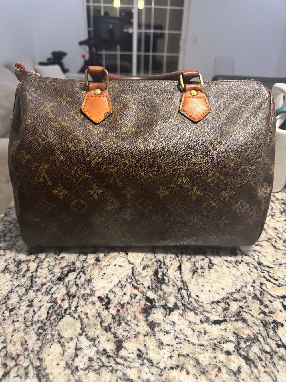 Louis Vuitton Speedy 30 Monogram Handbag Authentic w/ Legit App COA Charm - Picture 3 of 16